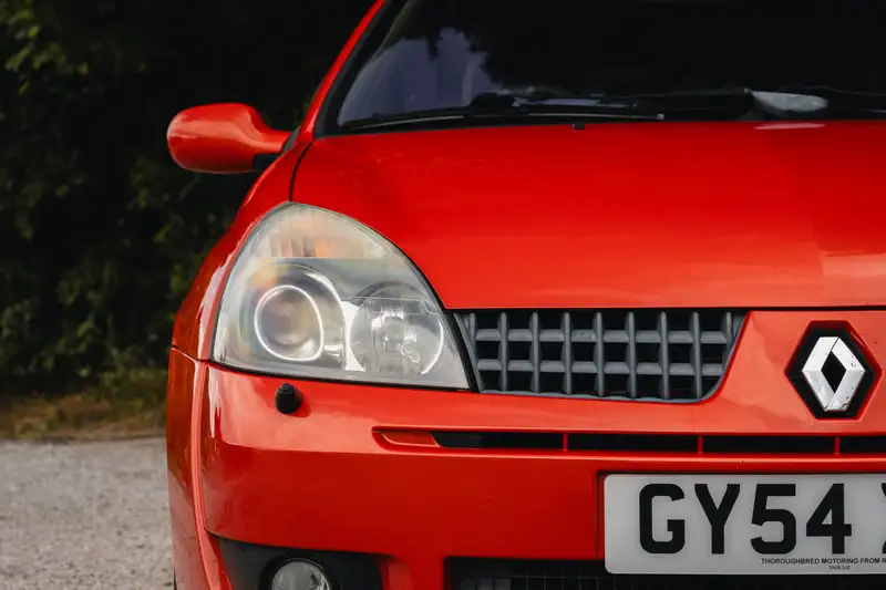 2004 Renault Clio 182 2.0 16V-For Sale