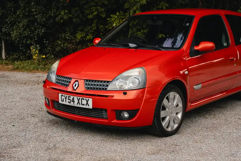 2004 Renault Clio 182 2.0 16V-For Sale
