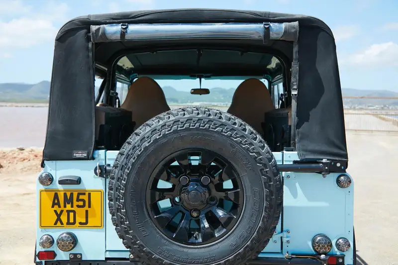 2001 Land Rover 90 3.5-Litre V8 Beach Car-For Sale