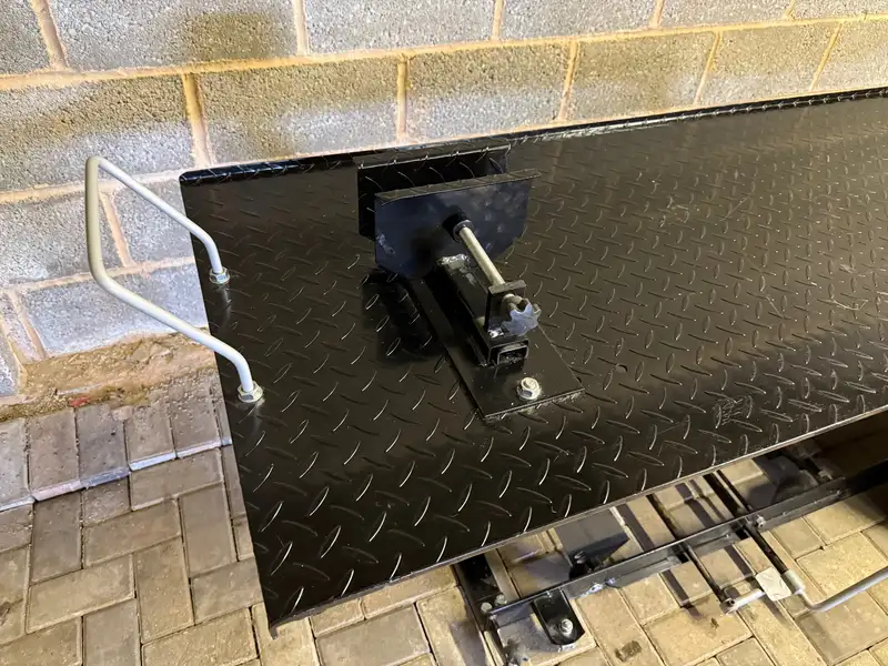 FoxHunter 1,000lb Workshop Motorcycle Hydraulic Lift/Table-For Sale