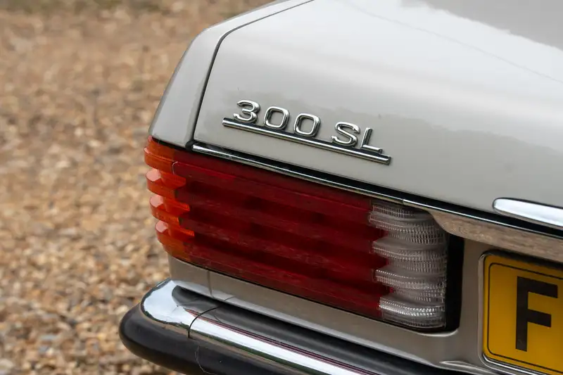 1989 Mercedes Benz 300 SL R107 -For Sale