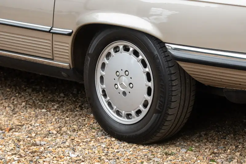 1989 Mercedes Benz 300 SL R107 -For Sale