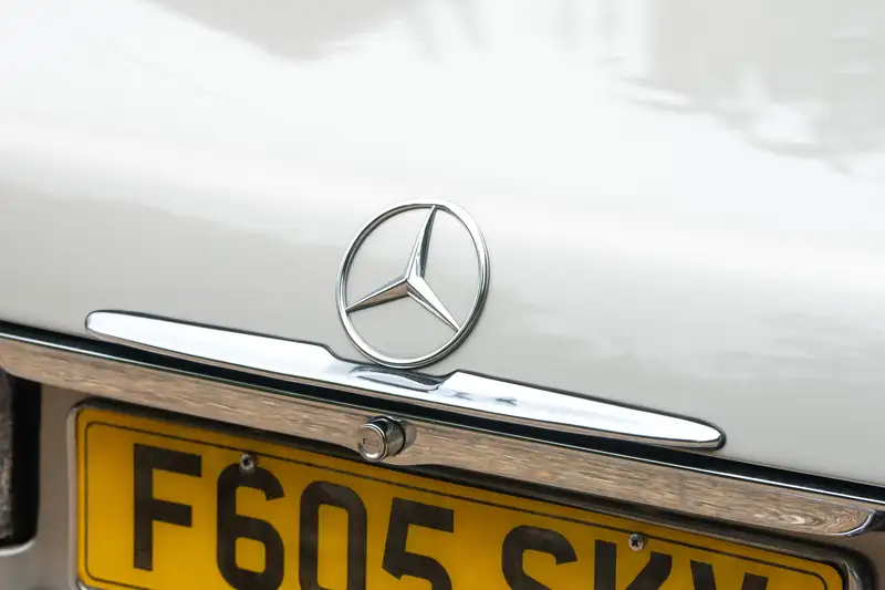 1989 Mercedes Benz 300 SL R107 -For Sale
