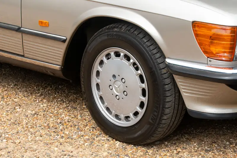 1989 Mercedes Benz 300 SL R107 -For Sale