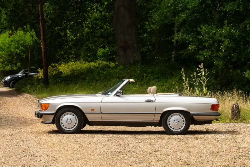 1989 Mercedes Benz 300 SL R107 -For Sale