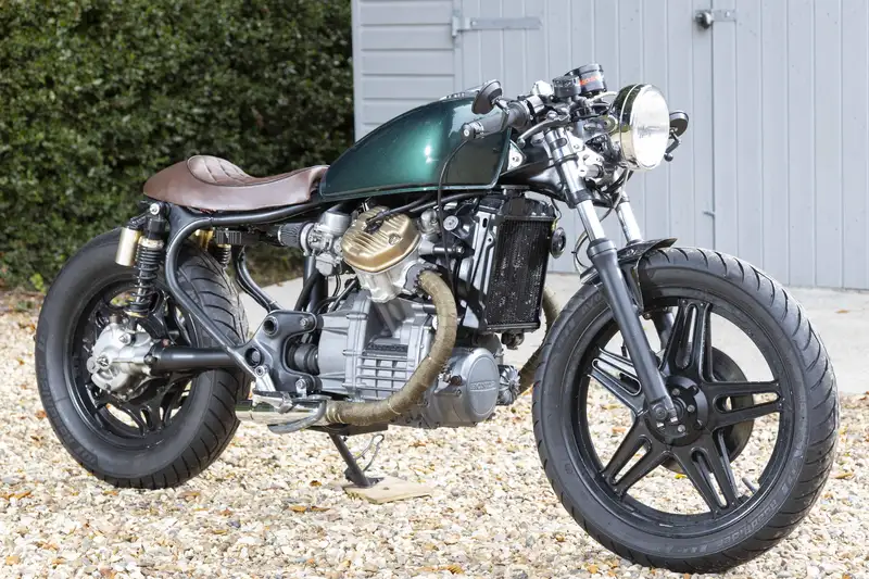 Iconic Auctioneers | 1984 Honda GL400 Custom 396cc-Sold