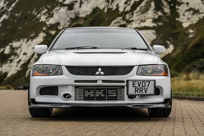 Iconic Auctioneers | 2007 Mitsubishi Evolution IX MR-FQ360 HKS No