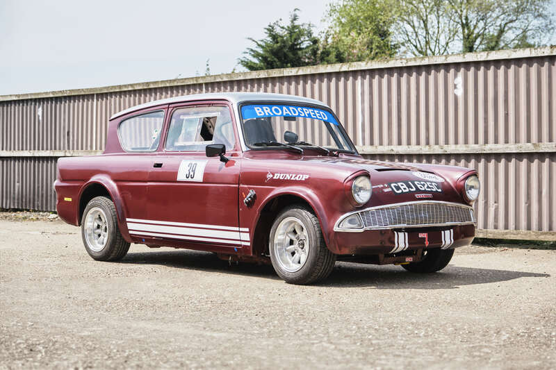 1965 Ford Anglia 105E Broadsp...