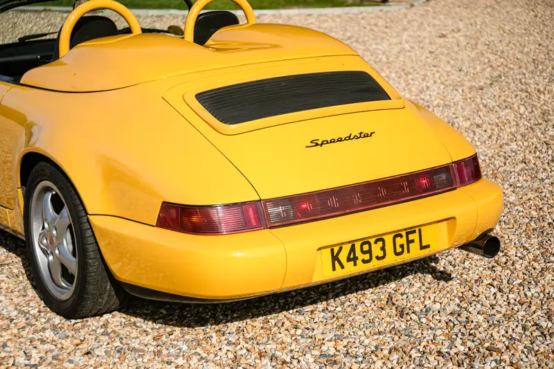 Iconic Auctioneers | 1993 Porsche 911 (964) 3.6 Speedster (manual