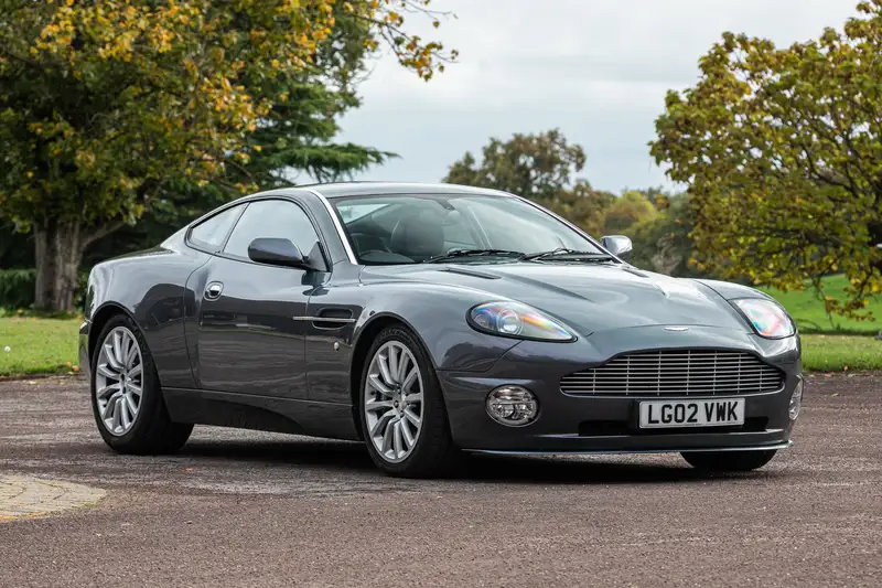 Iconic Auctioneers | 2002 Aston Martin Vanquish 2+2 - ex-Hugh