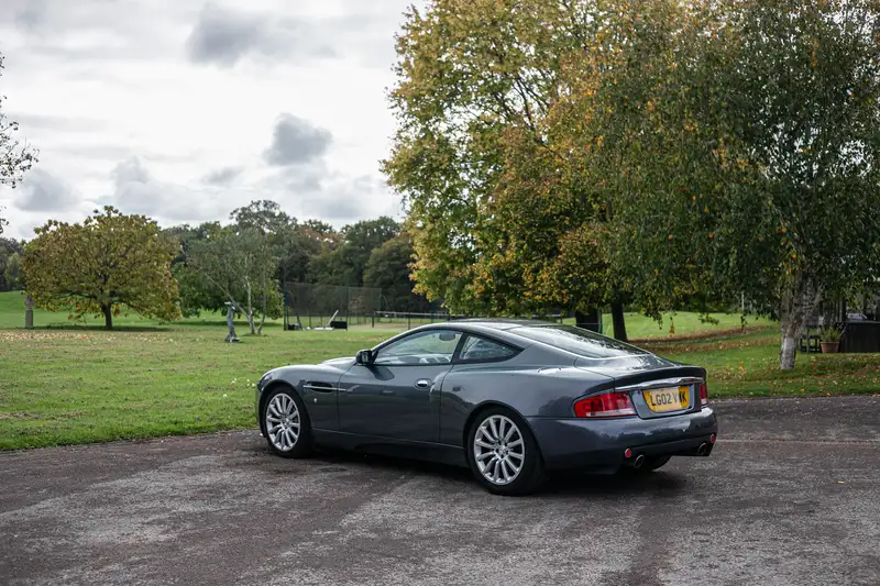 Iconic Auctioneers | 2002 Aston Martin Vanquish 2+2 - ex-Hugh