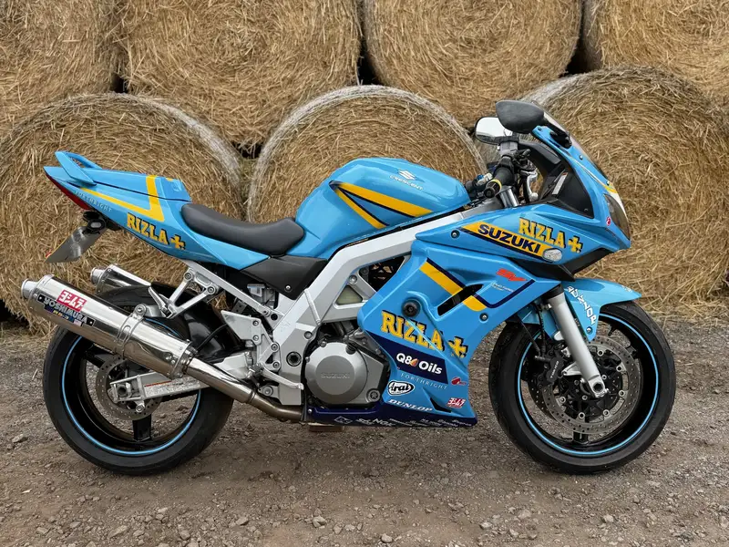 Iconic Auctioneers | 2004 Suzuki SV1000S K3 Rizla Replica 996cc-Sold