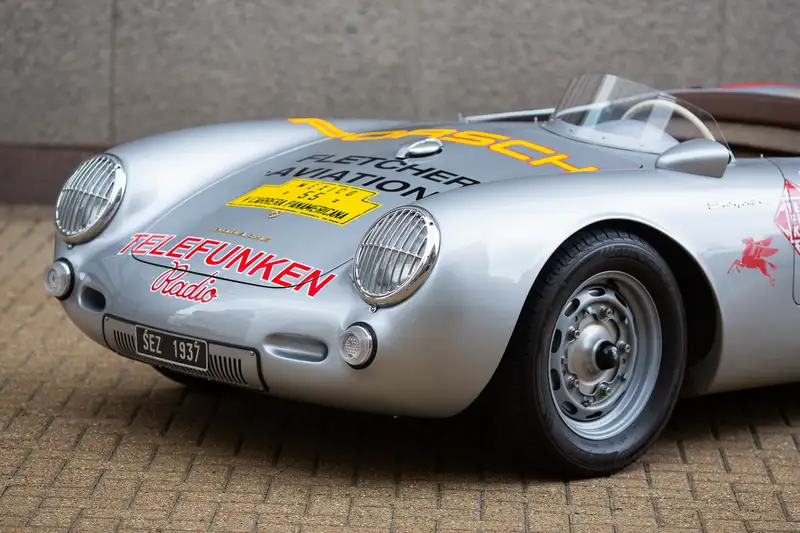 Iconic Auctioneers | 2015 Porsche 550 Spyder - Hans Herrmann
