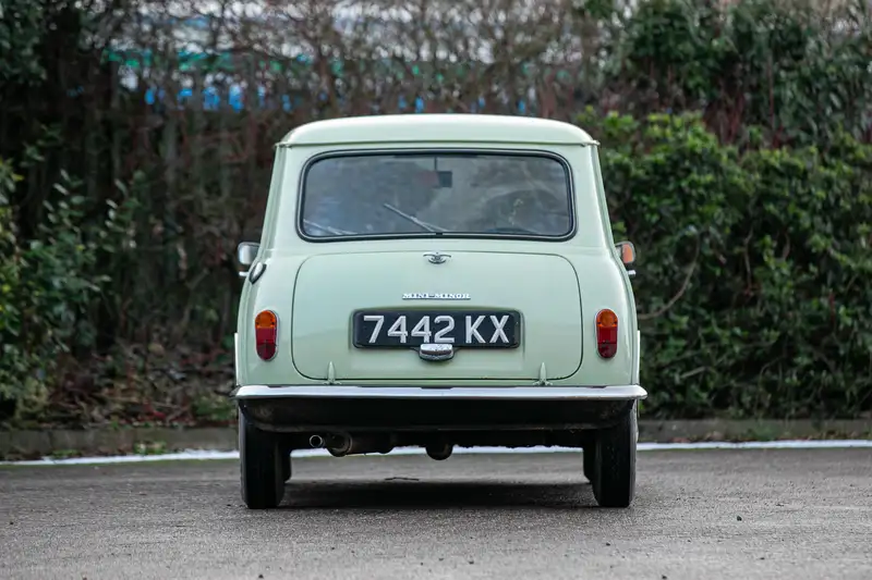 Iconic Auctioneers | 1963 Morris Mini Mk1 - to benefit Acorns