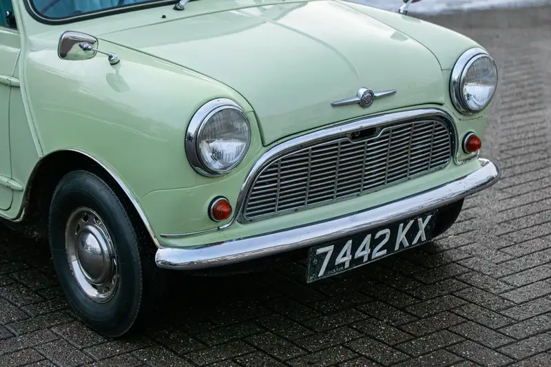 Iconic Auctioneers | 1963 Morris Mini Mk1 - to benefit Acorns