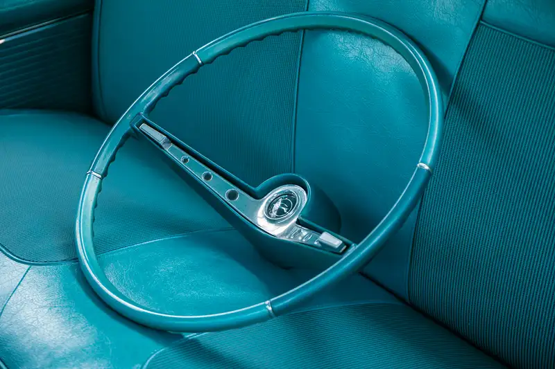 Iconic Auctioneers | 1962 Chevrolet Impala SS 'Lowrider'-Sold