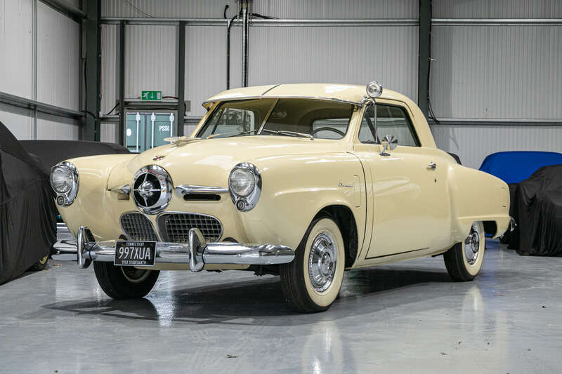 1950 Studebaker Champion Busi...