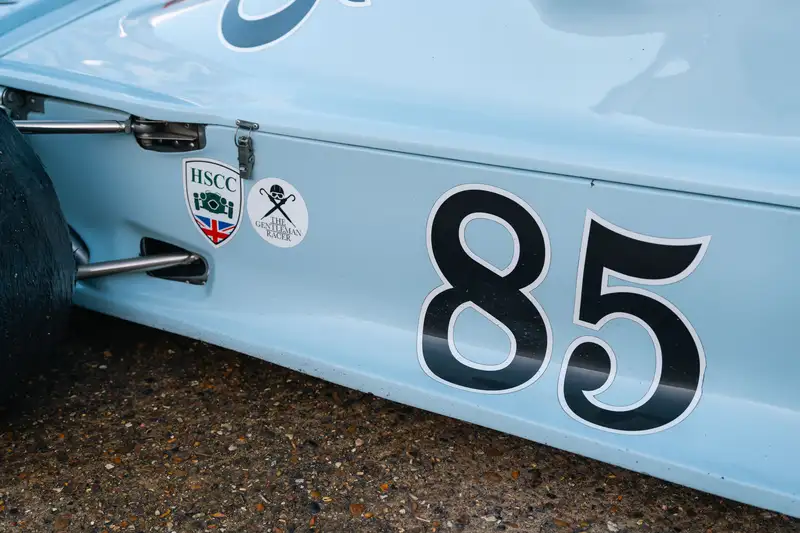 コレクション 1962's CHEVRON GAS&OIL CO, Iconic Auctioneers | 1977 Chevron B40 Ex-Fred Opert Team-Sold