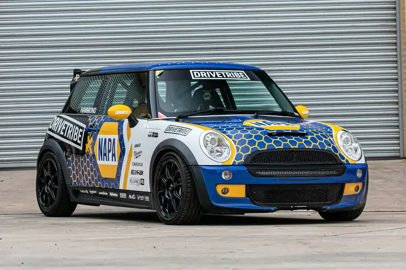 Iconic Auctioneers | 2006 MINI Cooper S (R53) DriveTribe - offered