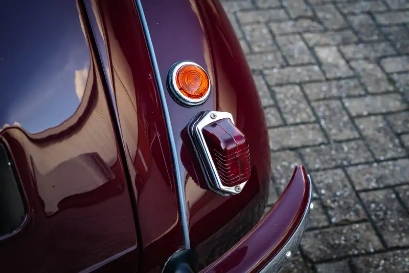 Iconic Auctioneers | 1951 Morris Minor Series MM 'Lowlight'-Sold