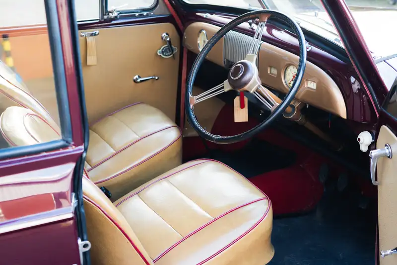 Iconic Auctioneers | 1951 Morris Minor Series MM 'Lowlight'-Sold