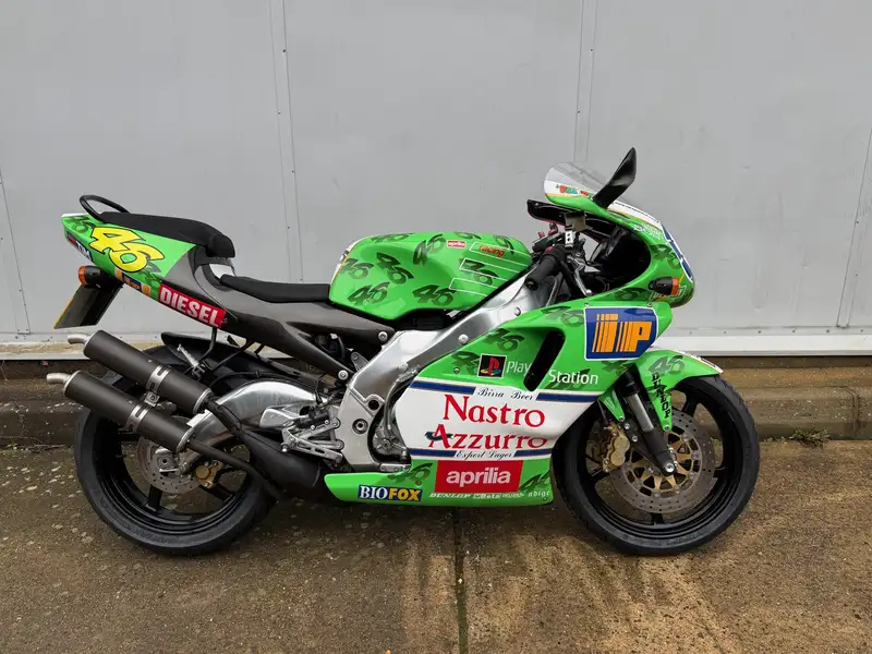 Iconic Auctioneers | 1995 Aprilia RS250 Mk1 'Rossi' Tribute 249cc-Sold Iconic Auctioneers | 1995 Aprilia RS250 Mk1 'Rossi' Tribute 249cc-Sold