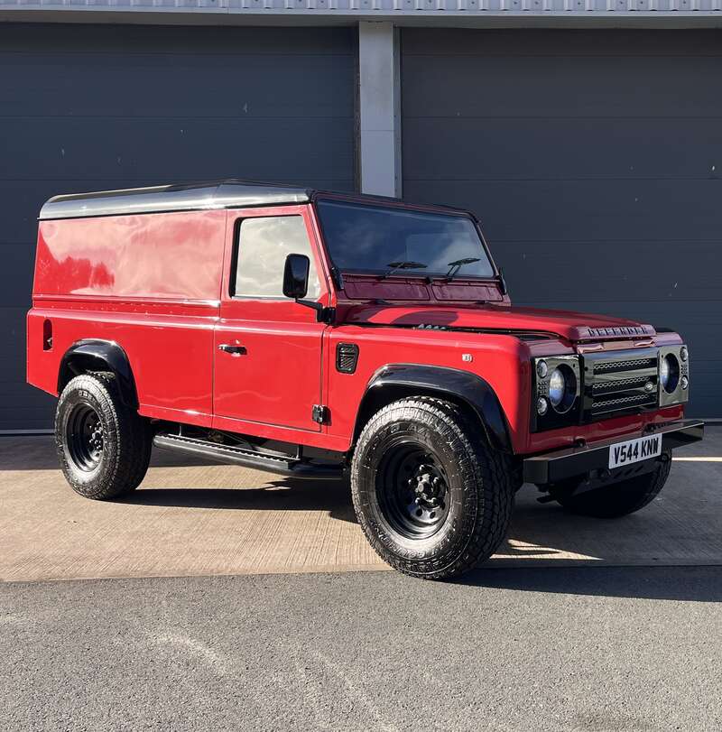 1999 Land Rover Defender 110 ...