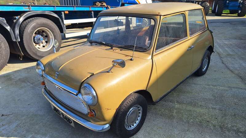 1975 Mini 1000