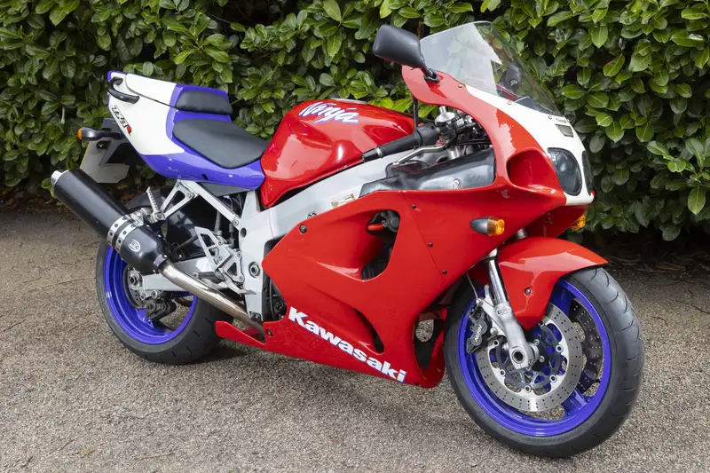 Iconic Auctioneers | 1996 Kawasaki ZX-7R Ninja (P1)-Sold