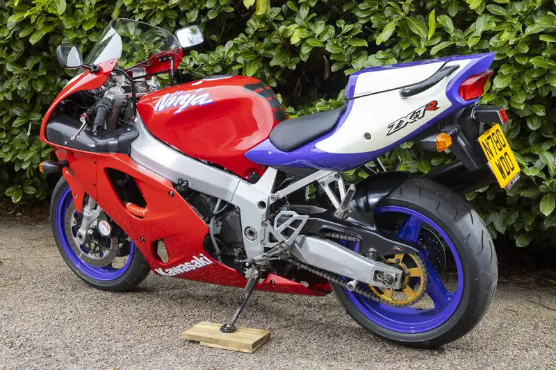 Iconic Auctioneers | 1996 Kawasaki ZX-7R Ninja (P1)-Sold