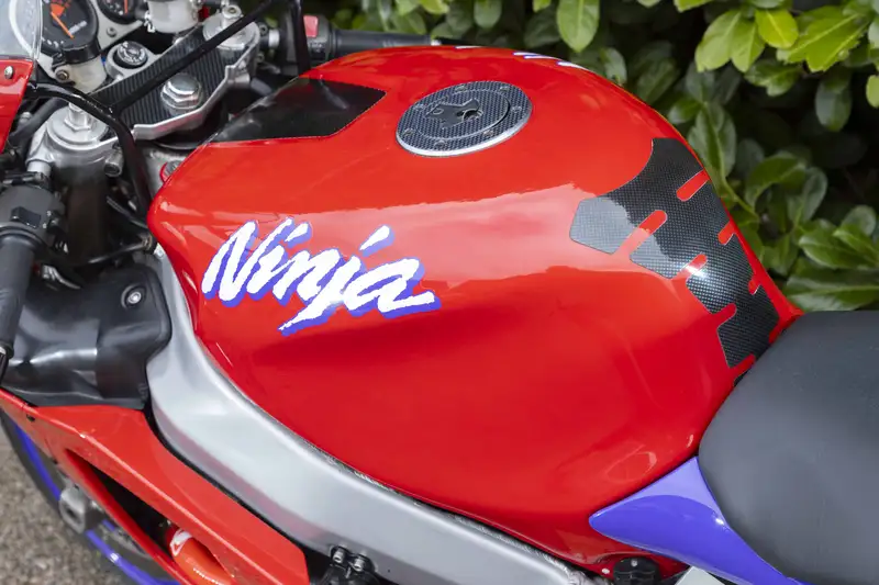 Iconic Auctioneers | 1996 Kawasaki ZX-7R Ninja (P1)-Sold