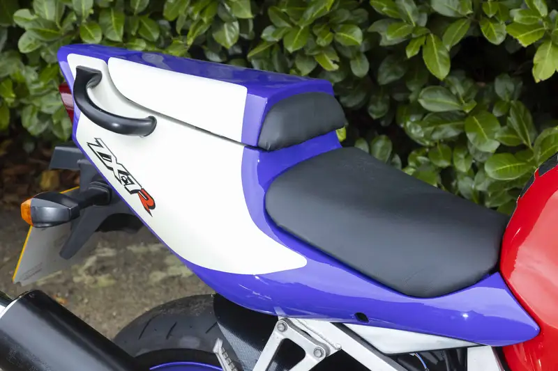 Iconic Auctioneers | 1996 Kawasaki ZX-7R Ninja (P1)-Sold