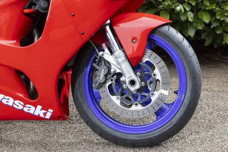 Iconic Auctioneers | 1996 Kawasaki ZX-7R Ninja (P1)-Sold