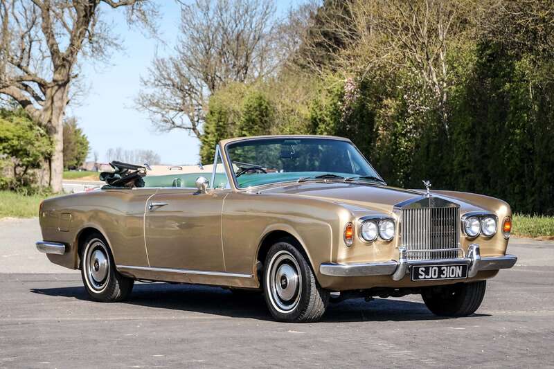 1974 Rolls-Royce Corniche Conve...