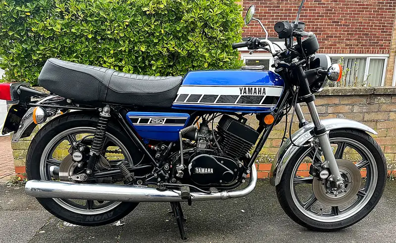 Iconic Auctioneers | 1977 Yamaha RD250 247cc-Sold