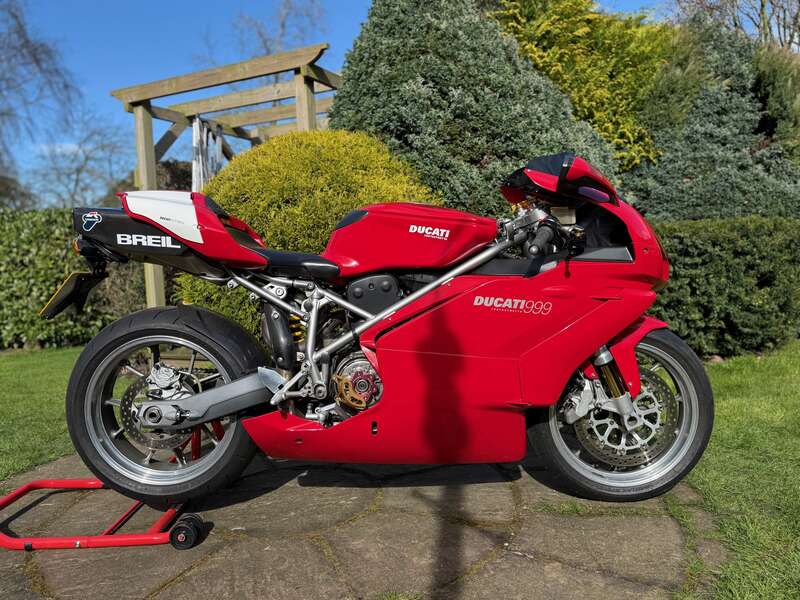 2004 DUCATI 999 MONOPOSTO