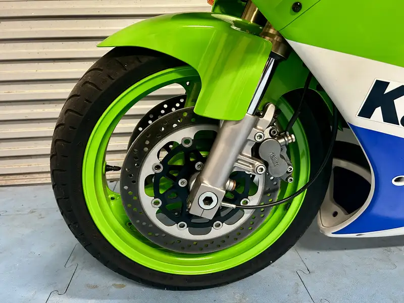 Iconic Auctioneers | 1997 Kawasaki ZXR750R K1 749cc-Sold