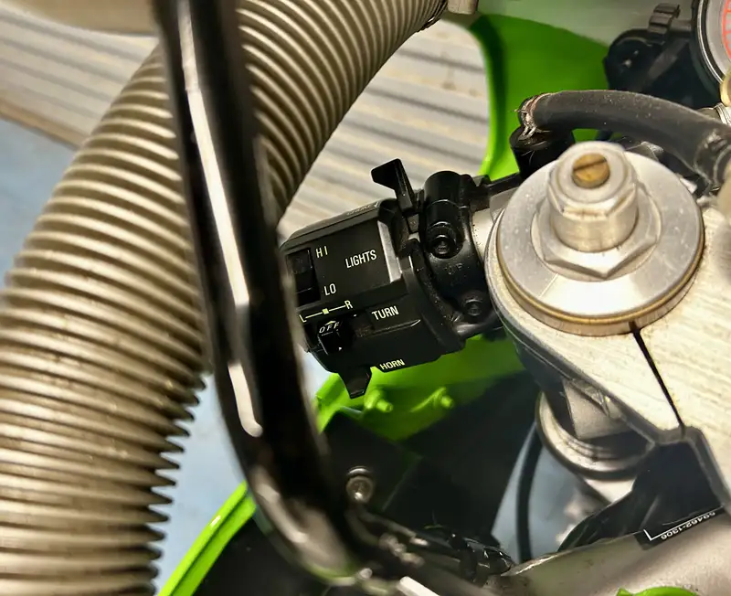 Iconic Auctioneers | 1997 Kawasaki ZXR750R K1 749cc-Sold