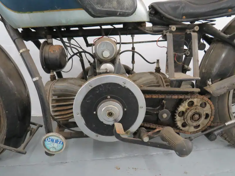Iconic Auctioneers | 1935 Douglas Z1 Powerflow 600cc-Sold