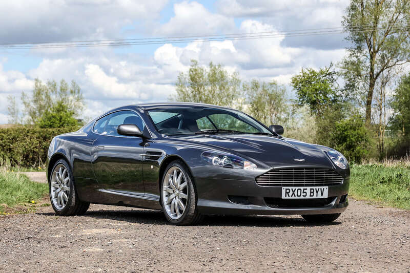 2005 Aston Martin DB9 Coupé