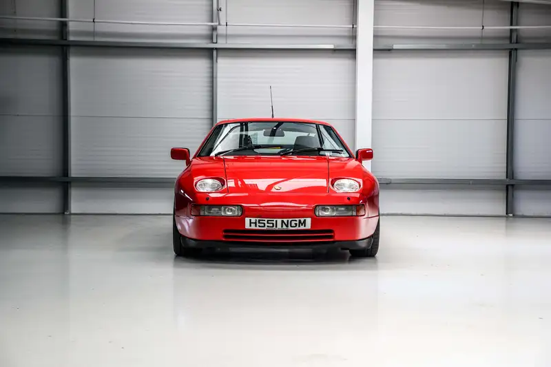Iconic Auctioneers | 1991 Porsche 928 GT - Manual -Sold