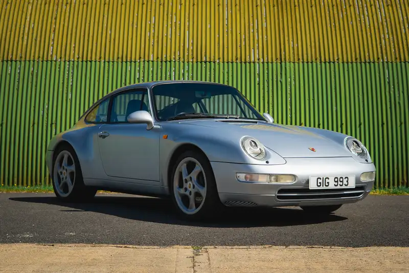 1996 Porsche 911 (993) Carrera 2 - Manual