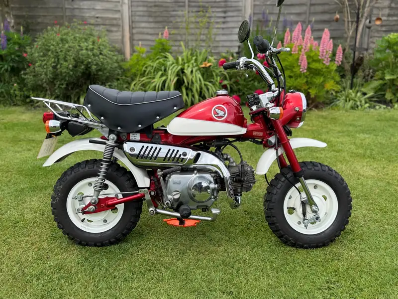For Sale | 2000 Honda Monkey Z50 Millenium Limited Edition 49cc