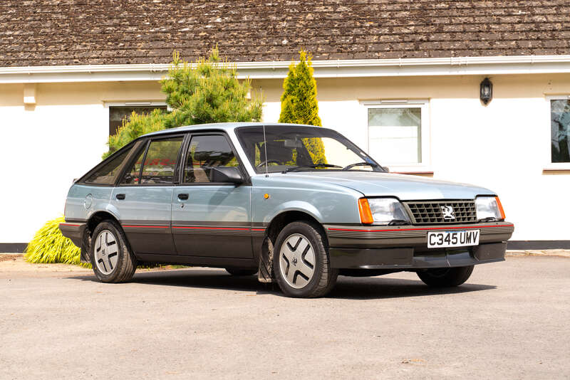 1985 1986 Vauxhall Cavalier SRI