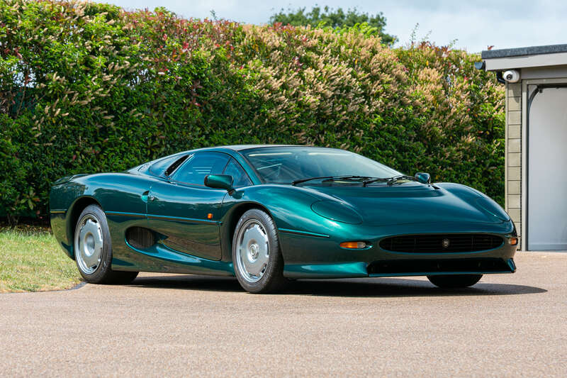 1994 Jaguar XJ220 - Anthony Ham...
