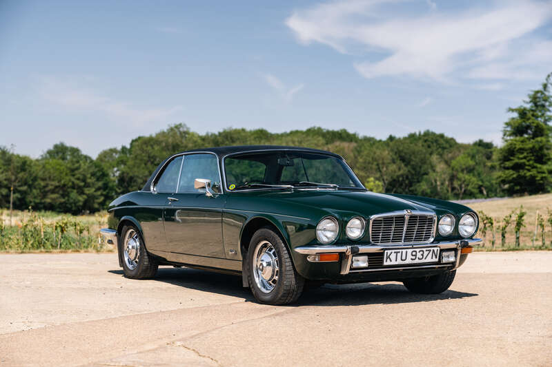 1975 Jaguar XJC 4.2-Litre Coupé
