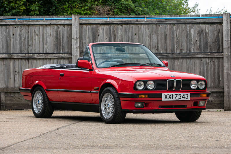 1992 BMW 325i (E30) Cabriolet