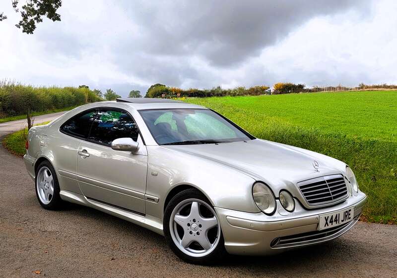 2000 Mercedes-Benz CLK55 AMG...