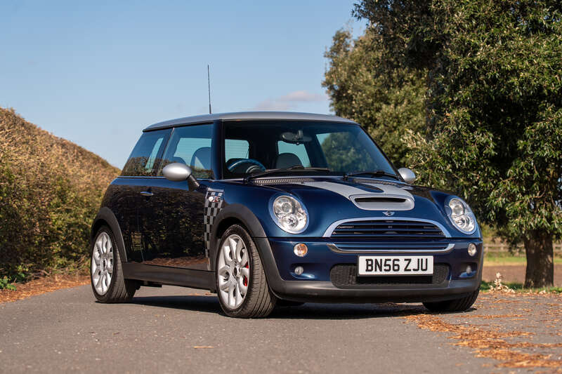 2006 MINI Cooper S Checkmate...