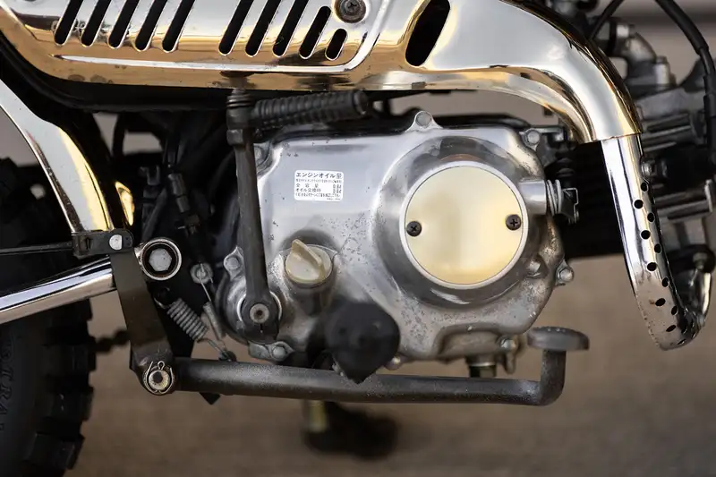 For Sale | 1985 Honda Z50J Gold Limited Monkey Bike 49cc-For Sale